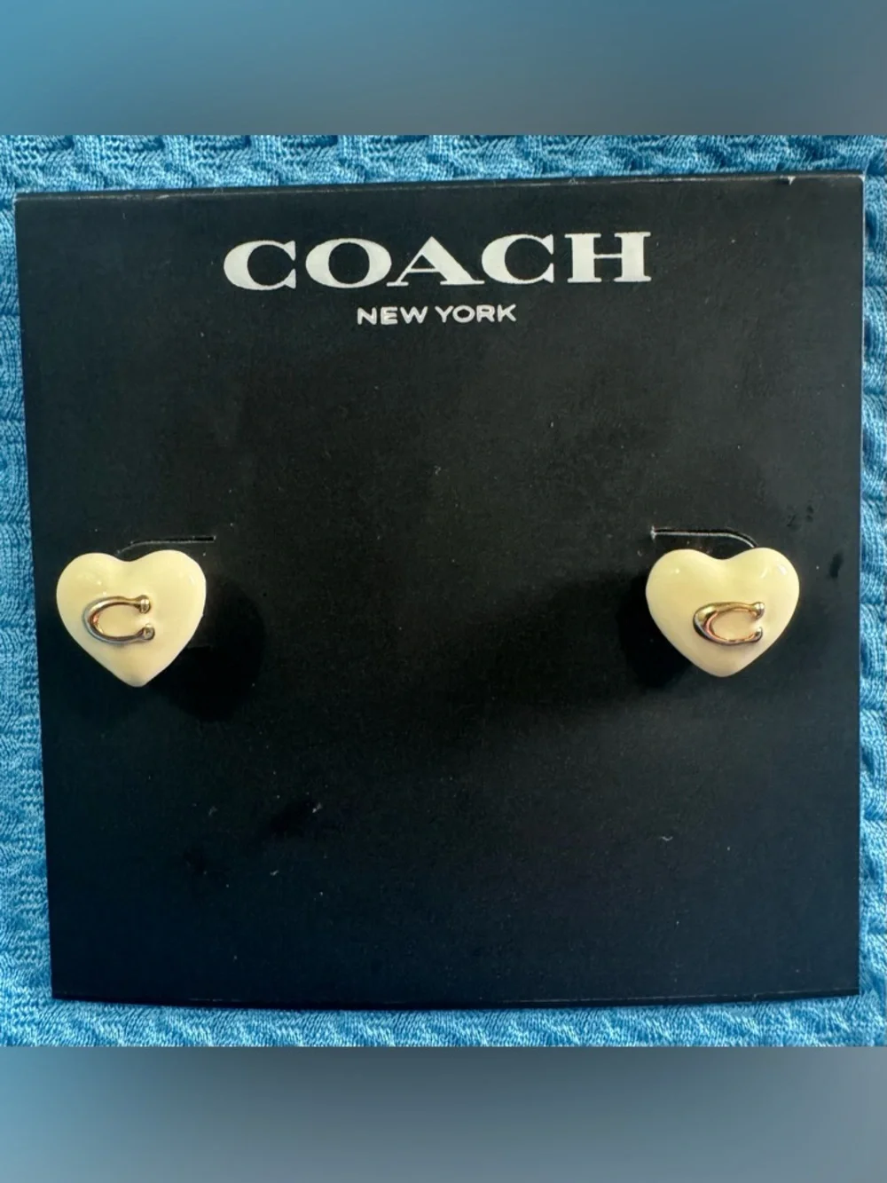 Coach Cream Heart Stud Earrings with Gold 'C' Accent - Picture 1 of 5